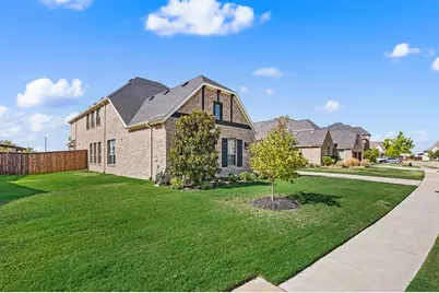 11625 Slumber Falls Drive, Flower Mound, TX 76226 - Photo 3