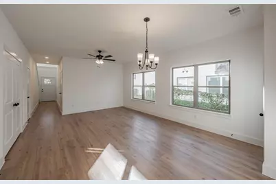 1233 Meriwether Street, Fort Worth, TX 76115 - Photo 11
