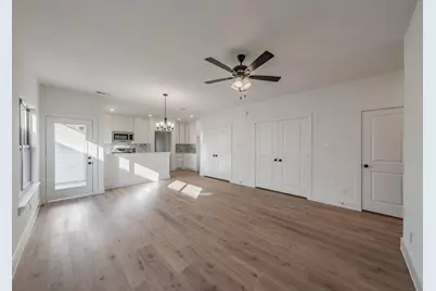 1233 Meriwether Street, Fort Worth, TX 76115 - Photo 9