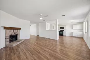 1721 Spyglass Dr, Little Elm, TX 75068 - Photo 5