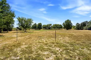 276 Wonder Dr, Springtown, TX 76082 - Photo 37