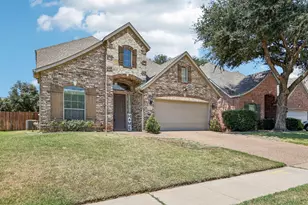 1910 Bentwood Ct, Grapevine, TX 76051 - Photo 1