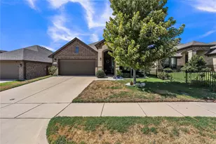 2524 Hadley St, Weatherford, TX 76087 - Photo 1
