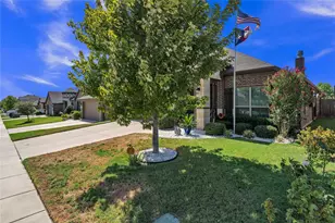 2524 Hadley St, Weatherford, TX 76087 - Photo 3