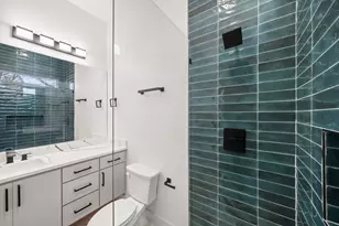1919 Pollard St, Dallas, TX 75208 - Photo 7