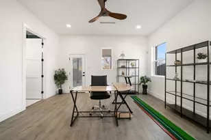 1919 Pollard St, Dallas, TX 75208 - Photo 5