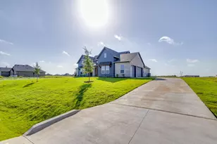 420 Harvest Time Ln, Venus, TX 76084 - Photo 3