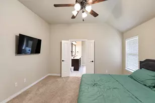 2643 Harlow Ln, Grand Prairie, TX 75052 - Photo 11