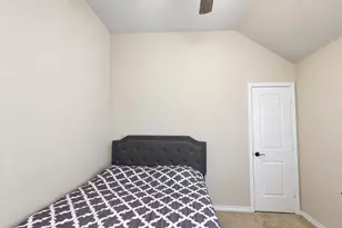 2643 Harlow Ln, Grand Prairie, TX 75052 - Photo 19