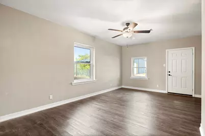 360 Rockett Lane, Pecan Hill, TX 75154 - Photo 25