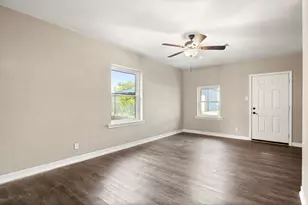 360 Rockett Ln, Pecan Hill, TX 75154 - Photo 25