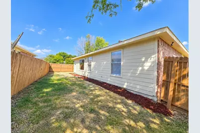 800 Castlewick Court, Arlington, TX 76018 - Photo 23