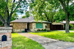 1111 Ervin Ln, Mesquite, TX 75149 - Photo 1