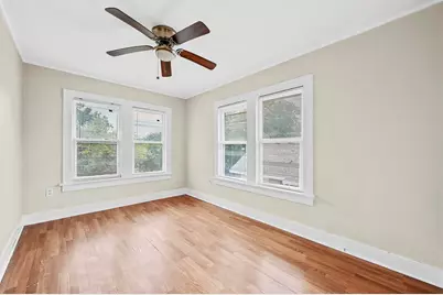 1016 E Arlington Avenue, Fort Worth, TX 76104 - Photo 5
