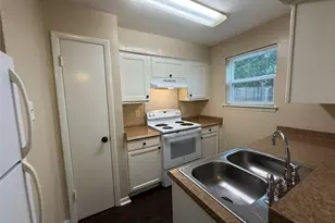 10450 E NW Hwy, Dallas, TX 75238 - Photo 5