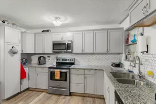402 E Cook St, Eustace, TX 75124 - Photo 7