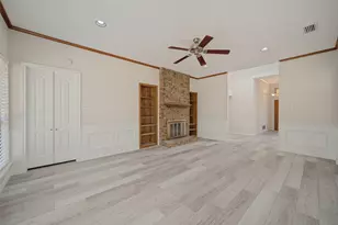 1404 Chesterfield Dr, Carrollton, TX 75007 - Photo 11