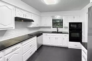 2409 Glen Morris Rd, Carrollton, TX 75007 - Photo 13