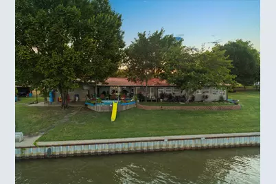 308 Causeway Cove, Seven Points, TX 75143 - Photo 17