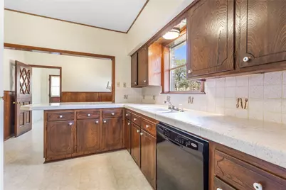 220 N Holly, Sherman, TX 75092 - Photo 9