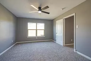 119 Barbwire Wy, Newark, TX 76071 - Photo 17