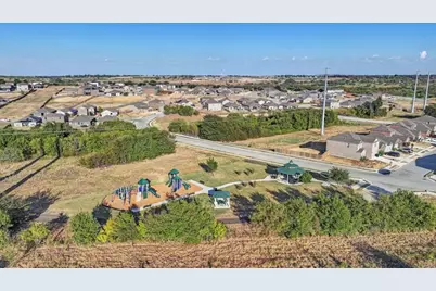 119 Barbwire Way, Newark, TX 76071 - Photo 37