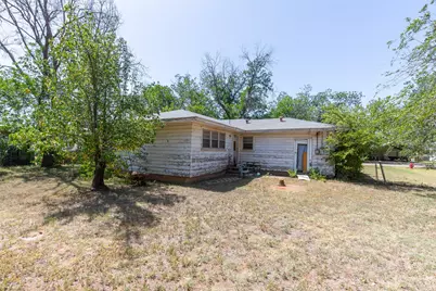 1404 Herring, Merkel, TX 79536 - Photo 3
