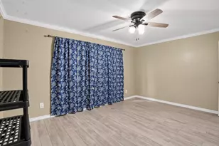 110 Kingsbury Way, Hewitt, TX 76643 - Photo 9