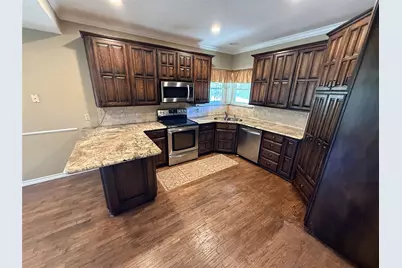 820 Forgotten Lane, Burleson, TX 76028 - Photo 11