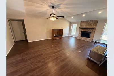 820 Forgotten Lane, Burleson, TX 76028 - Photo 7
