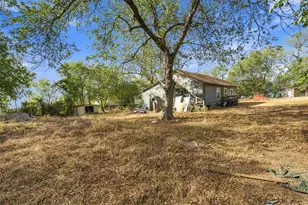 204 Eagle Dr, Bruceville Eddy, TX 76524 - Photo 15