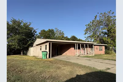1603 Cherry Street, Gainesville, TX 76240 - Photo 3