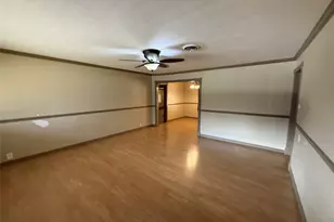 1603 Cherry St, Gainesville, TX 76240 - Photo 5