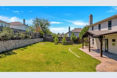 3608 Trickling Creek, McKinney, TX 75071 - Photo 3
