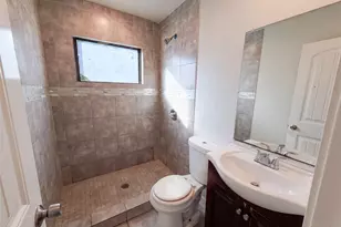 2810 Fordham Rd, Dallas, TX 75216 - Photo 15