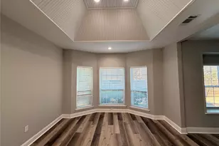 2103 Bay Club Dr, Arlington, TX 76013 - Photo 9