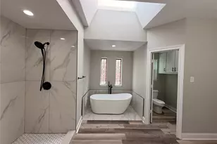 2103 Bay Club Dr, Arlington, TX 76013 - Photo 15