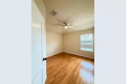 625 Soledad, Arlington, TX 76002 - Photo 15