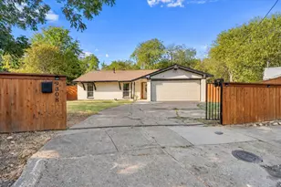 9308 Sandy Hook Cir, Dallas, TX 75227 - Photo 3