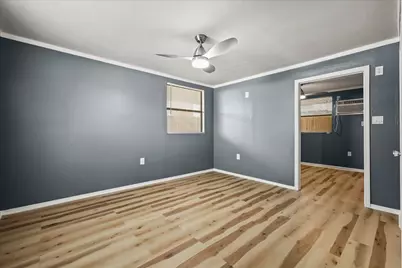 1509 W Morphy Street #B, Fort Worth, TX 76104 - Photo 11