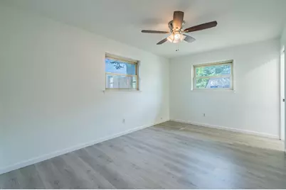 1105 Belle Street, Bedford, TX 76022 - Photo 17