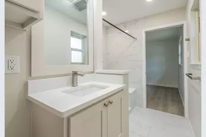 1105 Belle Street, Bedford, TX 76022 - Photo 11