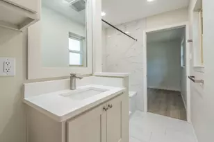 1105 Belle St, Bedford, TX 76022 - Photo 11