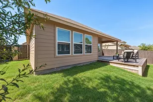 1429 Tall Pine Way, Fort Worth, TX 76112 - Photo 15