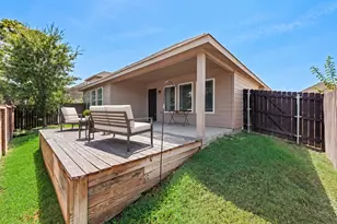 1429 Tall Pine Way, Fort Worth, TX 76112 - Photo 17