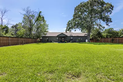 114 Garrett Lane, Gun Barrel City, TX 75156 - Photo 11