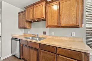 1711 Chenoweth St, Decatur, TX 76234 - Photo 11
