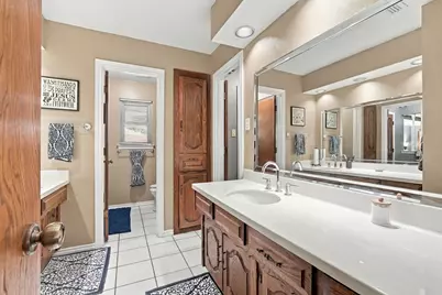 1030 Shadywood Lane, DeSoto, TX 75115 - Photo 17