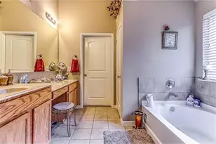1505 Sparrow Ln, Aubrey, TX 76227 - Photo 11