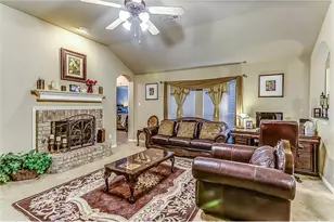 1505 Sparrow Ln, Aubrey, TX 76227 - Photo 5
